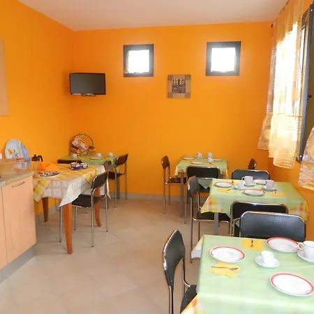 Oda ve Kahvaltı La Palma Vacanze Sogliano Cavour